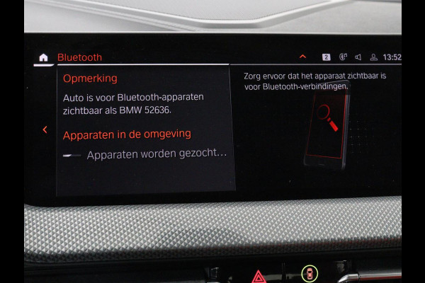 BMW 1-serie 118i High Executive | Sport Line | Panoramadak | Leder | Stoelverwarming | Keyless | Live Cockpit | Carplay | Sportstoelen | Navigatie | Spiegel Pakket | Parkeerhulp | Climate control