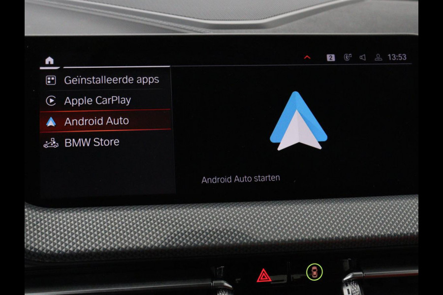 BMW 1-serie 118i High Executive | Sport Line | Panoramadak | Leder | Stoelverwarming | Keyless | Live Cockpit | Carplay | Sportstoelen | Navigatie | Spiegel Pakket | Parkeerhulp | Climate control