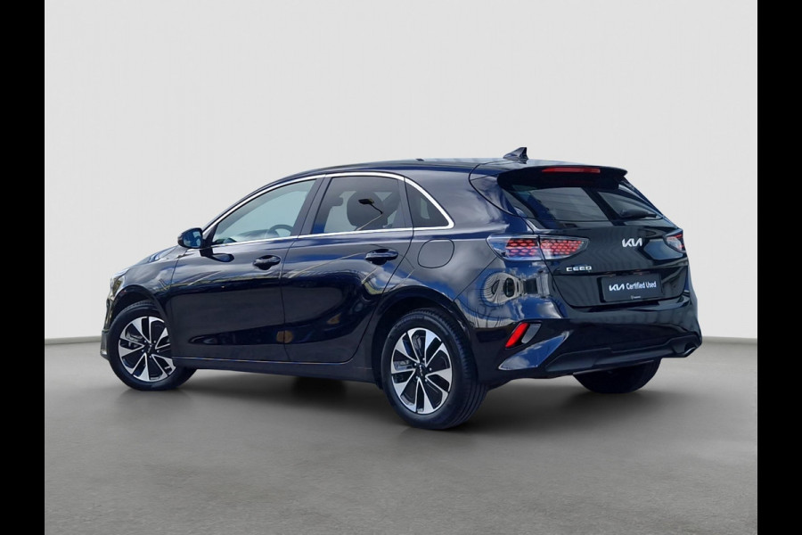 Kia Ceed 1.0 T-GDi MHEV Design Edition Automaat | Tot € 1.250,- extra inruil tijdens dit Paasweekend! | JBL | Key-Less | Stoelverwarming | Dodehoek | PDC | LED |