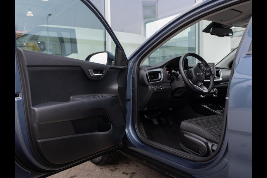 Kia Stonic 1.0 T-GDi MHEV DynamicPlusLine | Keyless entry | Navigatie | PDC  | Clima |
