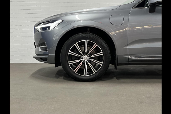 Volvo XC60 2.0 T8 Twin Engine AWD Momentum Pro Trekhaak | Massage | Stoelventilatie | Open dak | Stoelverwarming | Achteruitrij camera | Memory | Carplay | Leder
