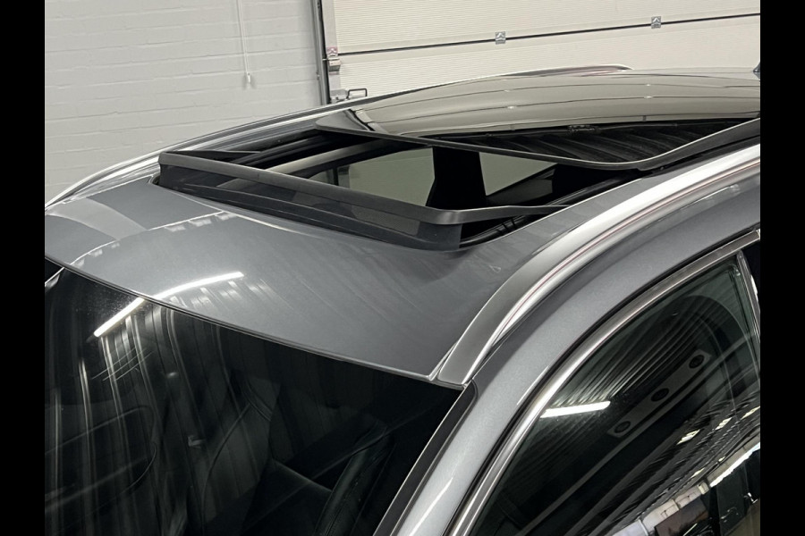 Volvo XC60 2.0 T8 Twin Engine AWD Momentum Pro Trekhaak | Massage | Stoelventilatie | Open dak | Stoelverwarming | Achteruitrij camera | Memory | Carplay | Leder