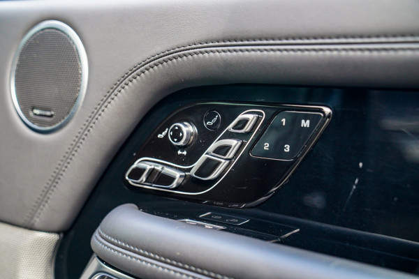 Land Rover Range Rover 2.0 P400e Autobiography | Panorama | Massage | Lane Assist | Stuurwielverwarming | Meridian | 360 cam | HuD