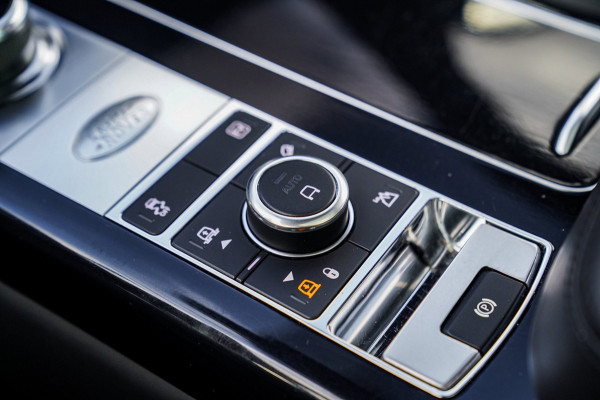 Land Rover Range Rover 2.0 P400e Autobiography | Panorama | Massage | Lane Assist | Stuurwielverwarming | Meridian | 360 cam | HuD