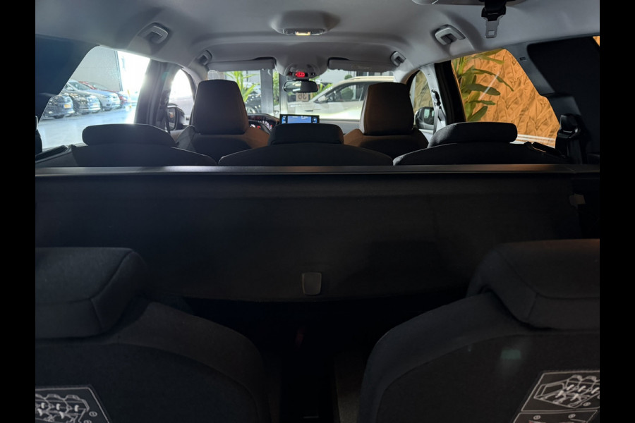 Peugeot 5008 1.2 PureTech Allure Pack Business 7P. Garantie 360 Camera Carplay Keyless Cruise Navi Clima Lane Led Dab Rijklaar