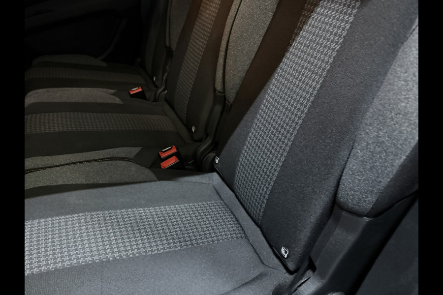 Peugeot 5008 1.2 PureTech Allure Pack Business 7P. Garantie 360 Camera Carplay Keyless Cruise Navi Clima Lane Led Dab Rijklaar