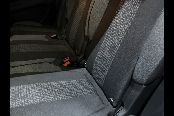 Peugeot 5008 1.2 PureTech Allure Pack Business 7P. Garantie 360 Camera Carplay Keyless Cruise Navi Clima Lane Led Dab Rijklaar