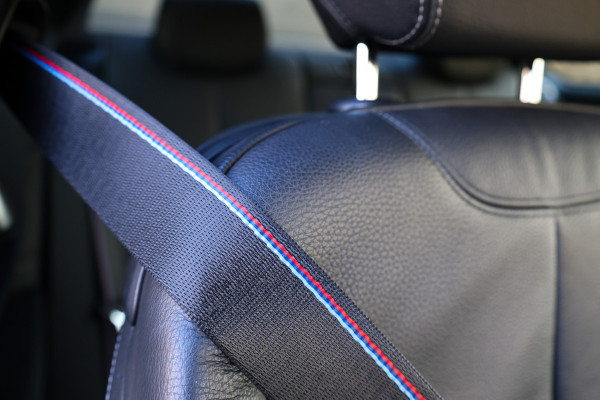 BMW 4 Serie Coupé 420i High Executive | M-SPORT | NAP | HUD | ADAPTIVE LED | LEDER | HIFI AUDIO |