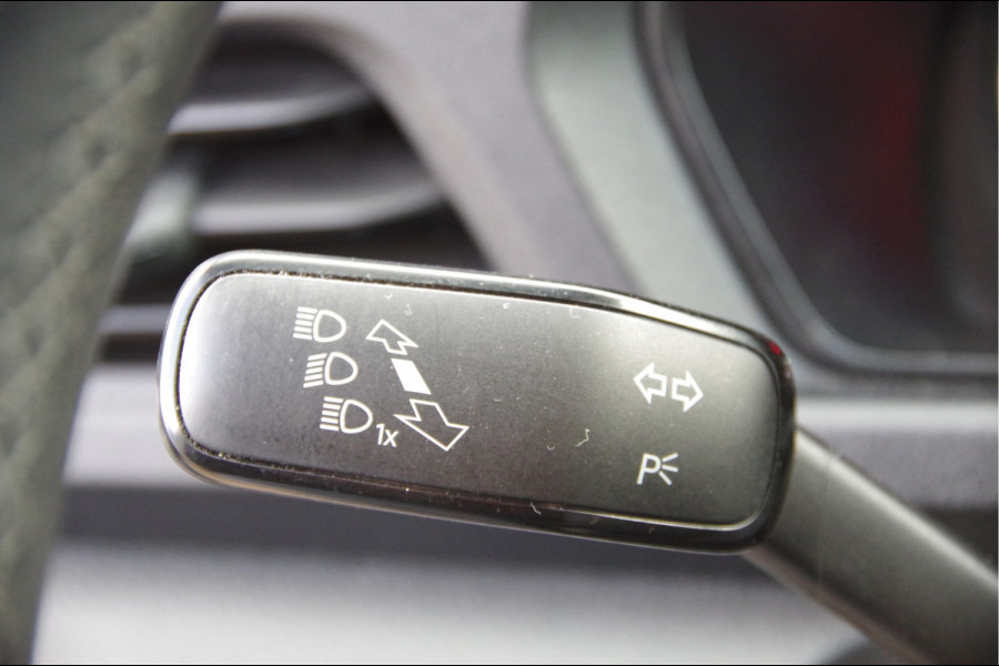 Volkswagen Caddy Cargo Maxi 2.0 TDI AUT. LED, 2X SCHUIFDEUR, TREKHAAK, STOELVERWARMING, CAMERA, NAVI, ADAPT. CRUISE, PARKEERSENSOREN