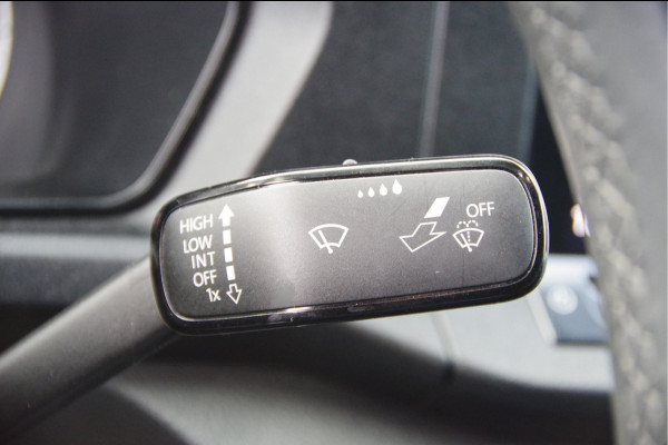 Volkswagen Caddy Cargo Maxi 2.0 TDI AUT. LED, 2X SCHUIFDEUR, TREKHAAK, STOELVERWARMING, CAMERA, NAVI, ADAPT. CRUISE, PARKEERSENSOREN