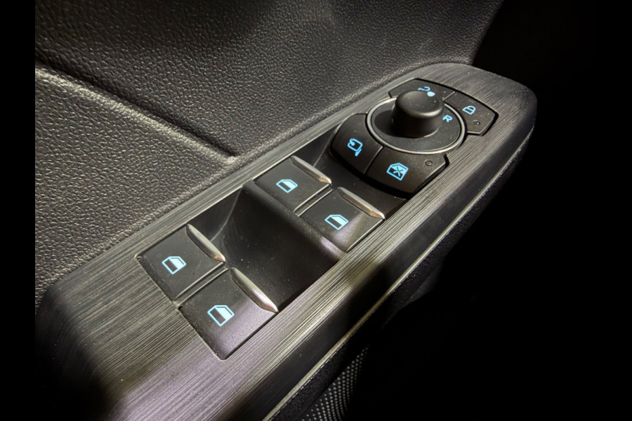 Ford Kuga 2.5 PHEV ST-Line X, 1e eigenaar, NAP, Driver Assistance + Winter Pack