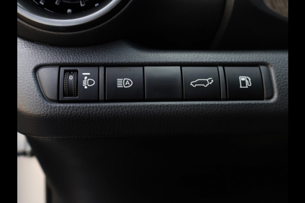 Toyota C-HR 2.0 Hybrid 200 Dynamic | Stuurverwarming | Trekhaak | El. Achter