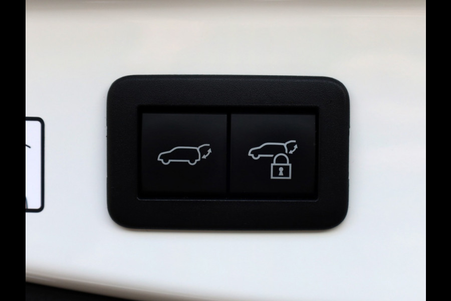 Toyota C-HR 2.0 Hybrid 200 Dynamic | Stuurverwarming | Trekhaak | El. Achter