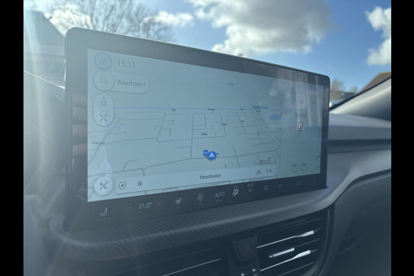 Ford Kuga 2.5 FHEV ST-Line | 190pk | Winterpack | Achteruitrijcamera | SYNC 4 Navigatie | All Weatherbanden | Geen stekker nodig