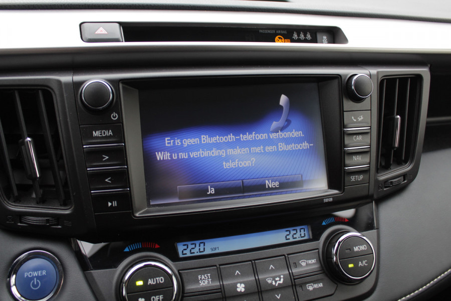 Toyota RAV4 2.5 Hybrid Dynamic / Camera / Navigatie / Cruise Control / 2e Eigenaar / Compleet dealer onderhouden