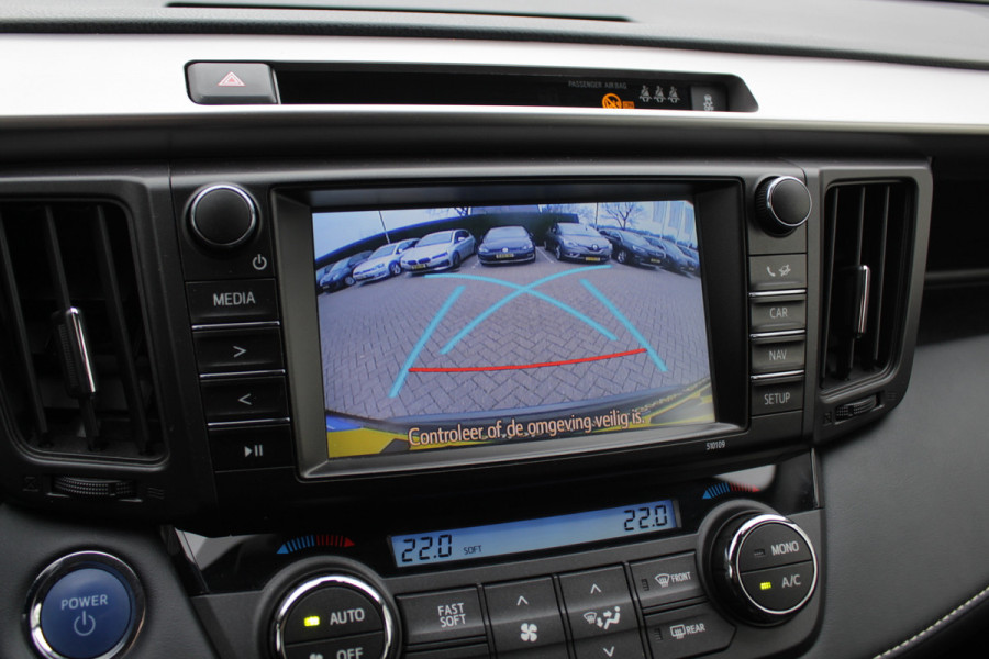Toyota RAV4 2.5 Hybrid Dynamic / Camera / Navigatie / Cruise Control / 2e Eigenaar / Compleet dealer onderhouden