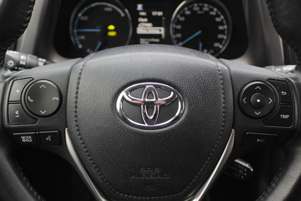 Toyota RAV4 2.5 Hybrid Dynamic / Camera / Navigatie / Cruise Control / 2e Eigenaar / Compleet dealer onderhouden