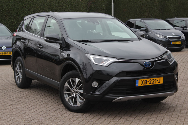 Toyota RAV4 2.5 Hybrid Dynamic / Camera / Navigatie / Cruise Control / 2e Eigenaar / Compleet dealer onderhouden