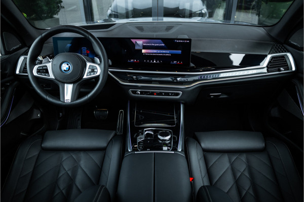 BMW X5 xDrive50e - M Sport | Panorama | H&K | Luchtvering | Memory