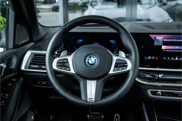 BMW X5 xDrive50e - M Sport | Panorama | H&K | Luchtvering | Memory