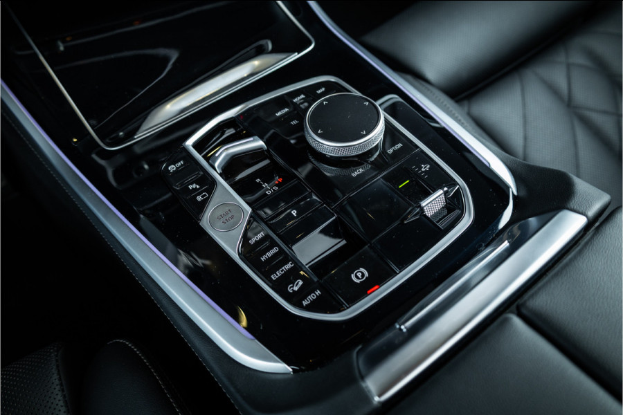 BMW X5 xDrive50e - M Sport | Panorama | H&K | Luchtvering | Memory