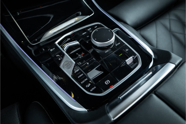 BMW X5 xDrive50e - M Sport | Panorama | H&K | Luchtvering | Memory