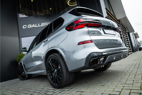 BMW X5 xDrive50e - M Sport | Panorama | H&K | Luchtvering | Memory