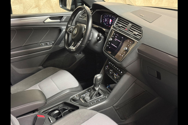 Volkswagen Tiguan 2.0 TSI 4Motion Highline Business R | Pano | Stoelverwarming | Carplay |Camera