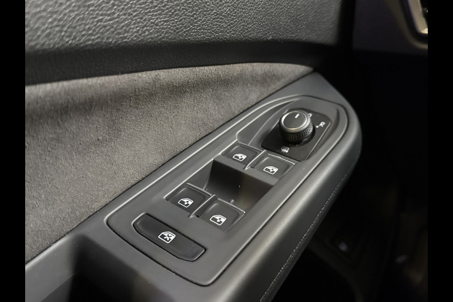 Volkswagen Golf GTE 245PK HYBRID SPORT CARPLAY/ACC/SFEERVERL/STUURVERW.