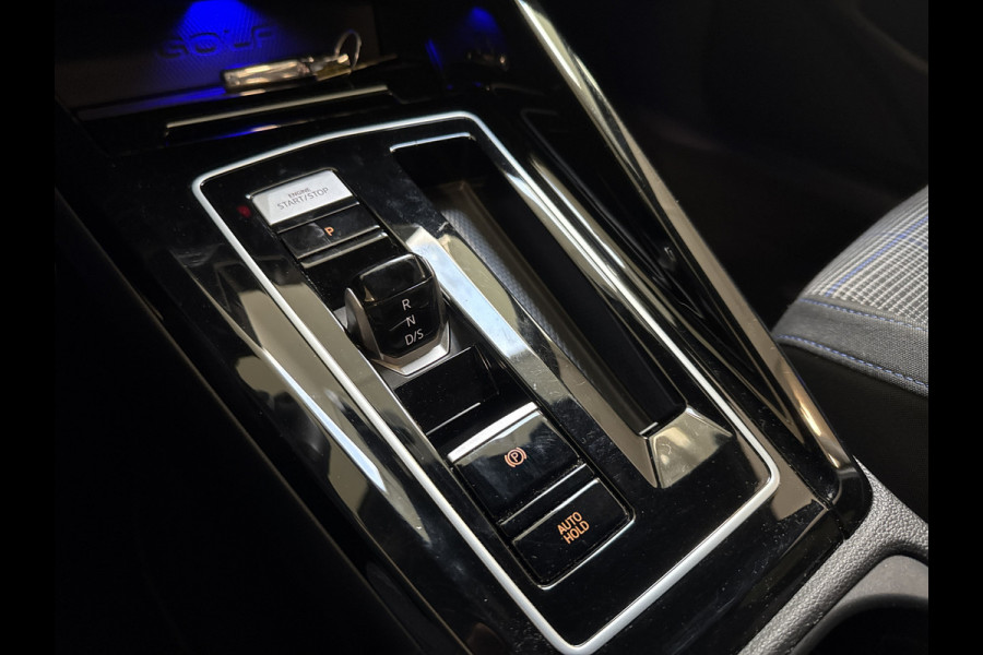 Volkswagen Golf GTE 245PK HYBRID SPORT CARPLAY/ACC/SFEERVERL/STUURVERW.
