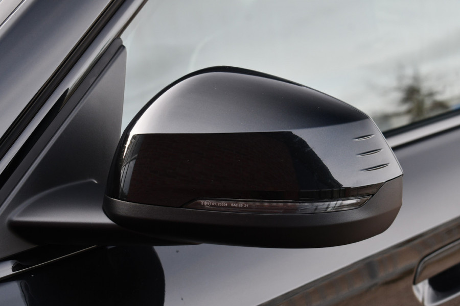 BMW X1 sDrive18i M-Sport Camera ACC-voorber Shadowline Adp-onderstel