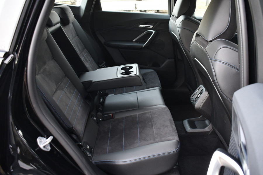 BMW X1 sDrive18i M-Sport Camera ACC-voorber Shadowline Adp-onderstel