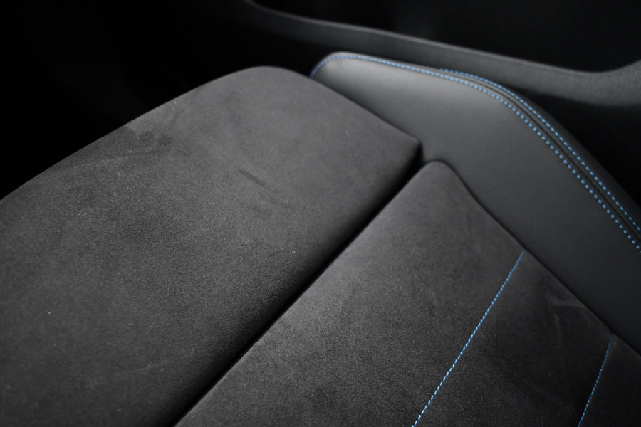 BMW X1 sDrive18i M-Sport Camera ACC-voorber Shadowline Adp-onderstel