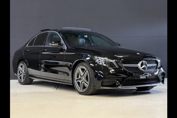 Mercedes-Benz C-Klasse 180 Business Solution AMG | Pano | 22.000km NAP | Leder | Sfeerverlichting | Apple Carplay