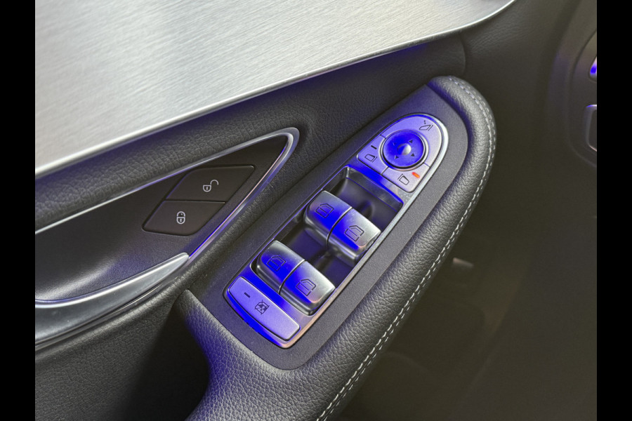 Mercedes-Benz C-Klasse 180 Business Solution AMG | Pano | 22.000km NAP | Leder | Sfeerverlichting | Apple Carplay