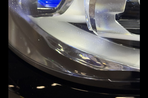 Mercedes-Benz C-Klasse 180 Business Solution AMG | Pano | 22.000km NAP | Leder | Sfeerverlichting | Apple Carplay
