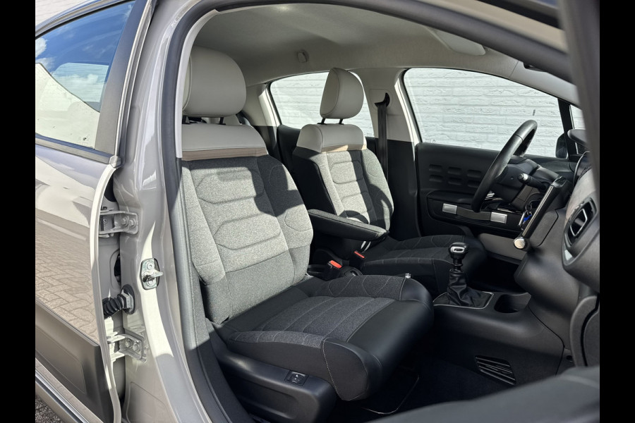 Citroën C3 1.2 PureTech C-Series 110pk Cruise Clima Carplay Navigatie Verwarmde stoelen