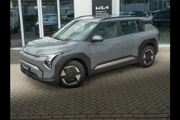 Kia EV3 Air 58.3 kWh | Trekhaak | IN NIEUWSTAAT | Navigatie |