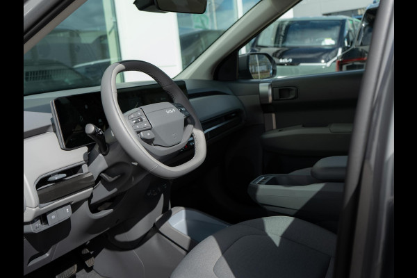 Kia EV3 Air 58.3 kWh | Trekhaak | IN NIEUWSTAAT | Navigatie |