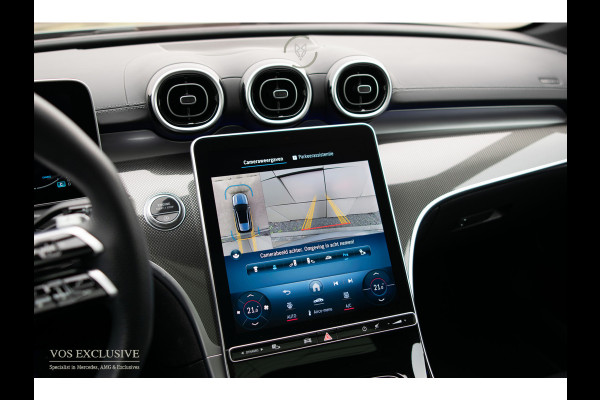 Mercedes-Benz C-Klasse Estate 300 AMG Night Massage|ACC|Keyless|Pano|360|Soundsysteem|LED|19"|New Service