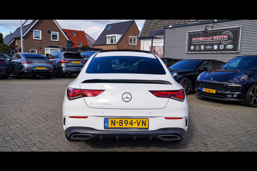 Mercedes-Benz CLA-Klasse 250 e Business Solution AMG Limited | Panorama | Sfeerverlichting LED | Camera | Leder/Alcantara | Trekha