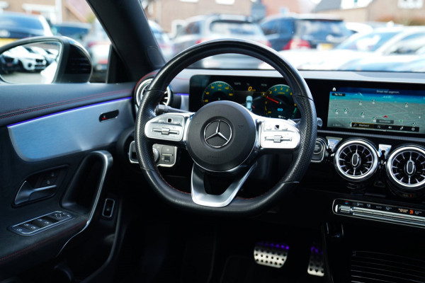 Mercedes-Benz CLA-Klasse 250 e Business Solution AMG Limited | Panorama | Sfeerverlichting LED | Camera | Leder/Alcantara | Trekha