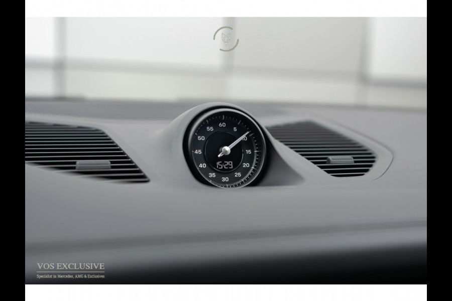 Porsche Cayenne 3.0 E-Hybrid SportDesign|Passenger Display|21''|Luchtvering|HUD|ACC|Bose|18-voudig|Pano|Stoelkoeling