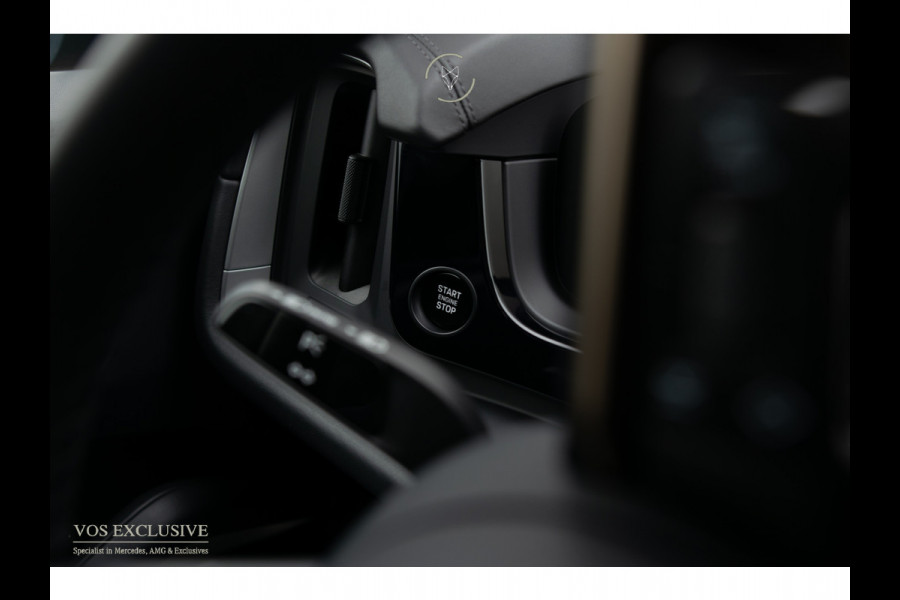 Porsche Cayenne 3.0 E-Hybrid SportDesign|Passenger Display|21''|Luchtvering|HUD|ACC|Bose|18-voudig|Pano|Stoelkoeling