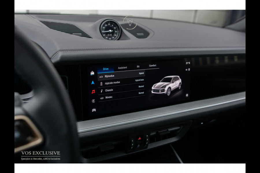 Porsche Cayenne 3.0 E-Hybrid SportDesign|Passenger Display|21''|Luchtvering|HUD|ACC|Bose|18-voudig|Pano|Stoelkoeling