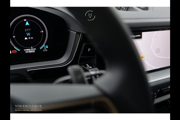 Porsche Cayenne 3.0 E-Hybrid SportDesign|Passenger Display|21''|Luchtvering|HUD|ACC|Bose|18-voudig|Pano|Stoelkoeling