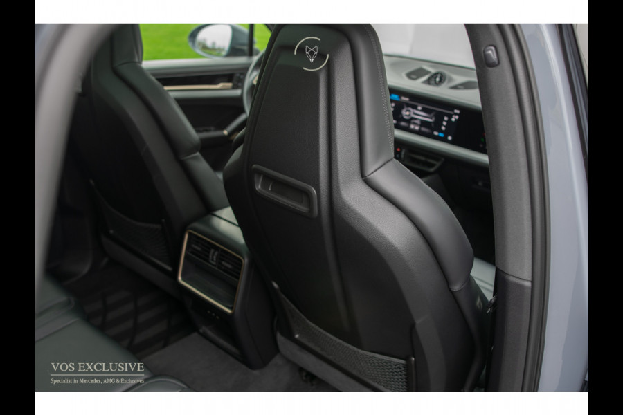 Porsche Cayenne 3.0 E-Hybrid SportDesign|Passenger Display|21''|Luchtvering|HUD|ACC|Bose|18-voudig|Pano|Stoelkoeling