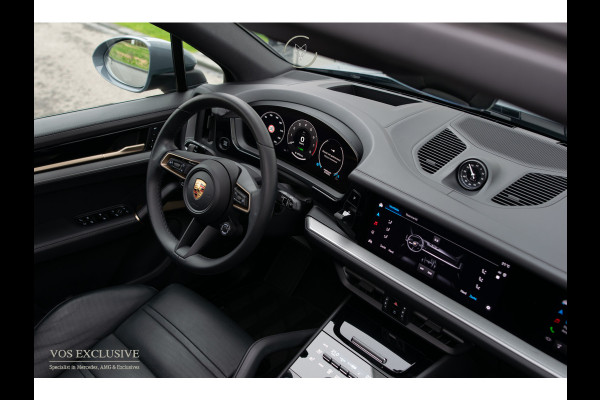 Porsche Cayenne 3.0 E-Hybrid SportDesign|Passenger Display|21''|Luchtvering|HUD|ACC|Bose|18-voudig|Pano|Stoelkoeling