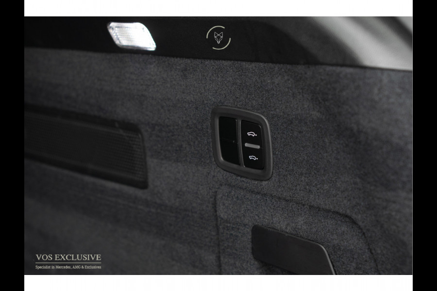 Porsche Cayenne 3.0 E-Hybrid SportDesign|Passenger Display|21''|Luchtvering|HUD|ACC|Bose|18-voudig|Pano|Stoelkoeling