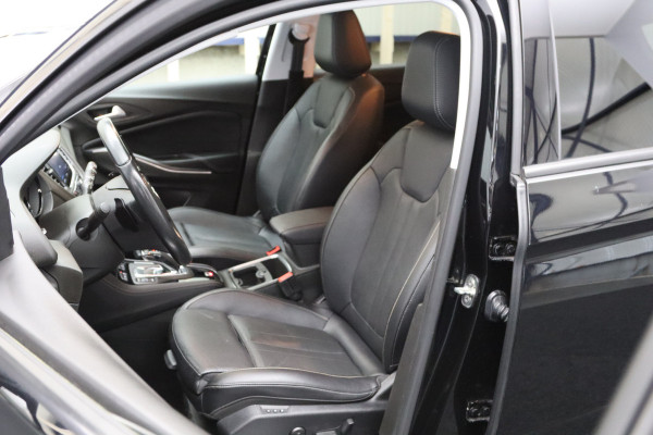 Opel Grandland X 1.6 Turbo Hybrid4 300 PK Ultimate, Trekhaak, 360 Camera, Leder, Stoelkoeling & Verwarming, 19" LM,